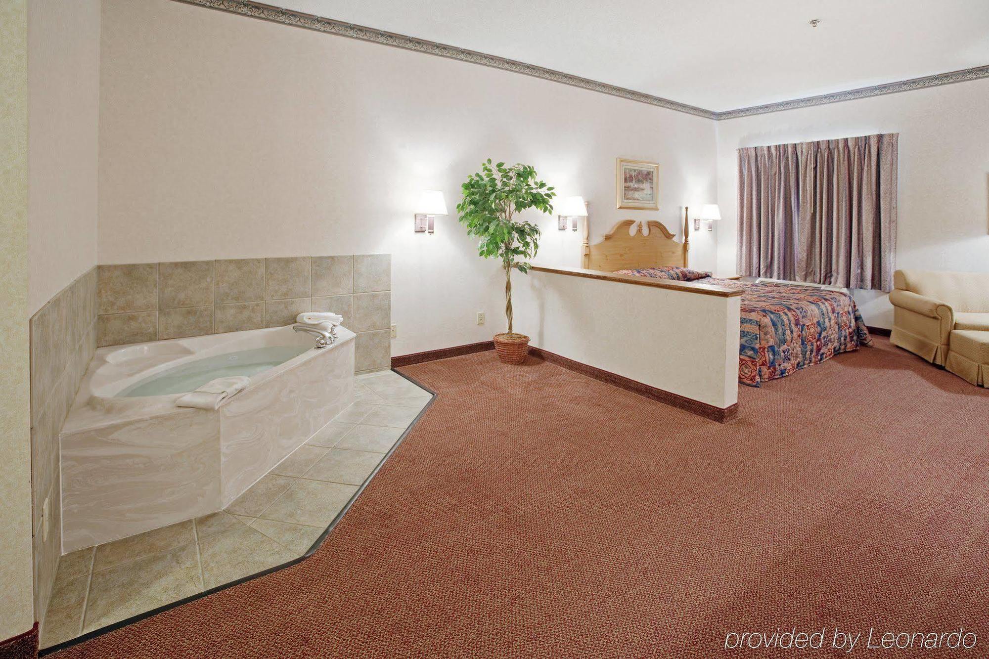 Quality Inn & Suites Kilgore-Longview Δωμάτιο φωτογραφία